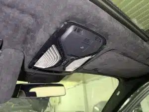 Automobilių interjero restauracija – vairų apsiuvimas, lubų remontas, odos aptraukimas | Autorepair.lt